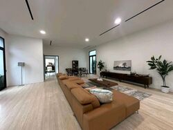 Grove Avenue (D10), Semi-Detached #539658121